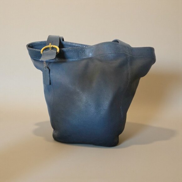 Coach 4082 Soho Duffle Tote Navy Leather Shoulder Bag Vintage USA Authenticated - Picture 1 of 16